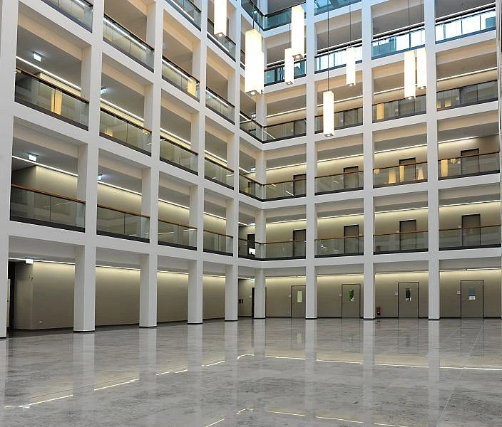 CharitéCrossOver, Campus Charité Mitte, „Atrium“, photo: ©Charité